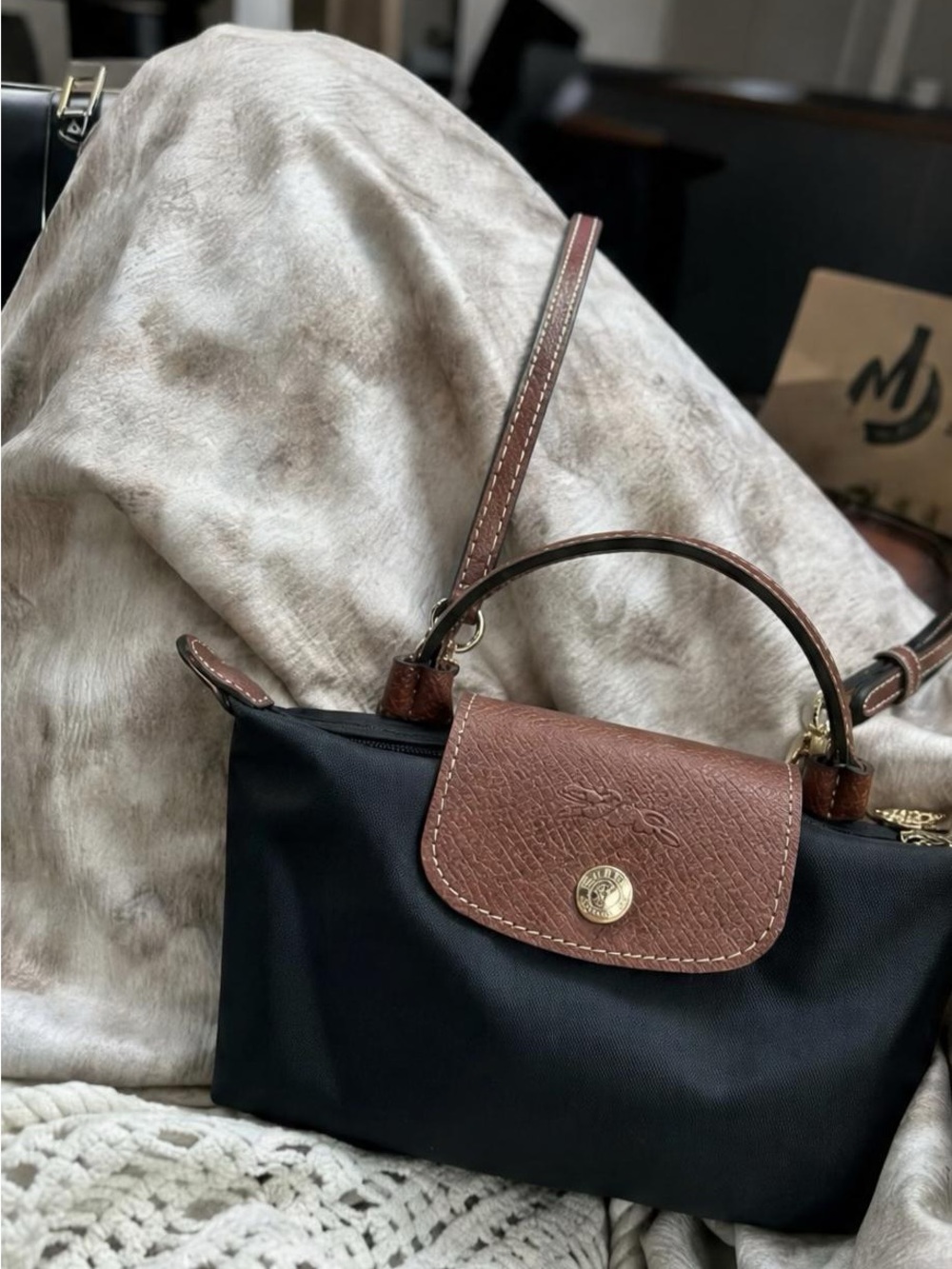 Longchamp Black Nylon Crossbody with Brown Leather Trim - Picture 2 of 6